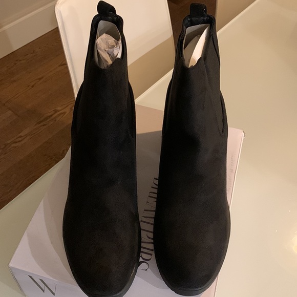 Dream Pairs pull on boots - US 10.5 - Picture 5 of 8